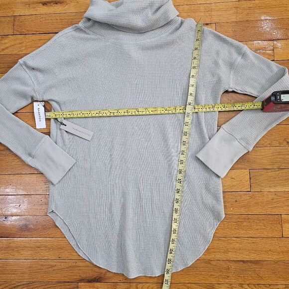 Aritzia The Group by Babaton Thermal Cowl Neck Thermal Long Sleeve Taupe Sz S - Picture 4 of 6
